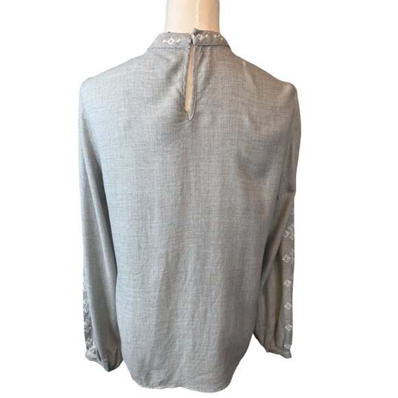 2/$25 ZARA Gray Medium Embroidered Dainty Long Sleeve Blouse - Picture 7 of 14